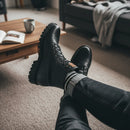 Bota Sentinel Masculina Antiderrapante de Cano Médio em Couro Legítimo e Lã Natural + 4 Cuecas, Relógio e Cinto GRÁTIS